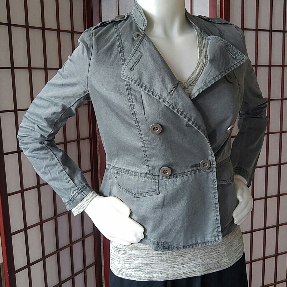 Jacket - Picture 2 of 8